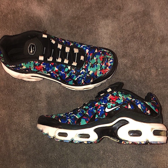 Air Max Plus GS 'Black Hyper Blue' - Picture 5 of 8